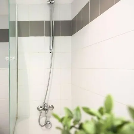 404 - Petit Bijou Dans Immeuble Hotelier 5 - Flat-guest *