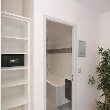 404 - Petit Bijou Dans Immeuble Hotelier 5 - Flat-guest アパート