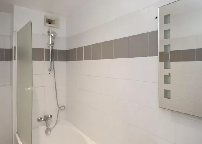 404 - Petit Bijou Dans Immeuble Hotelier 5 - Flat-guest Apartamento *