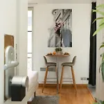 Appartement 404 - Petit Bijou Dans Immeuble Hotelier 5 - Flat-guest Parijs
